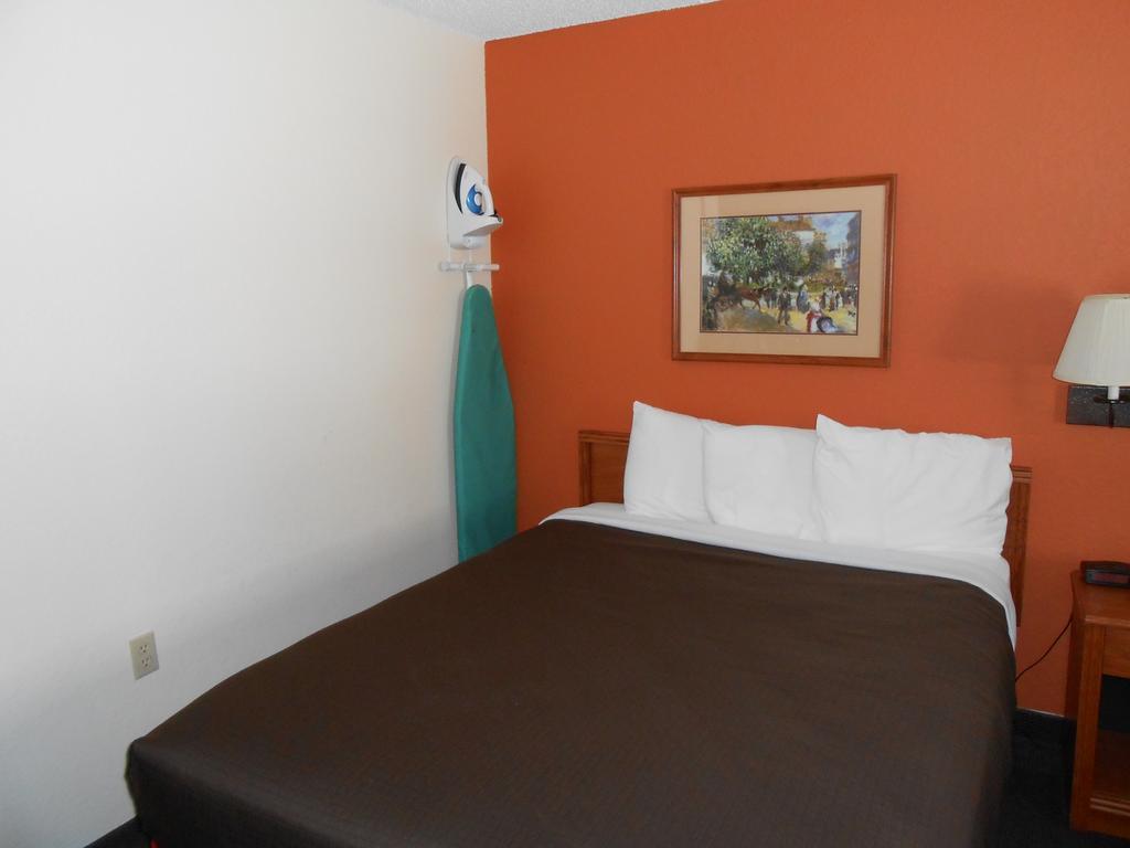 Americinn Lodge & Suites Of Oakdale/St. Paul Экстерьер фото